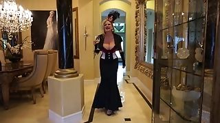 Kelly Madison Loves Taunting A Man With Her Amazing Assets